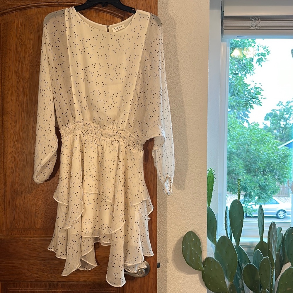 Flowy Mini Dress, Sinched Waist